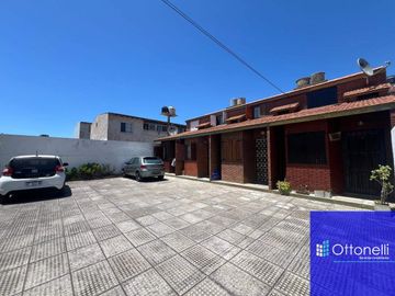 Dúplex en venta de 2 dormitorios c/ cochera en Mar del Tuyú