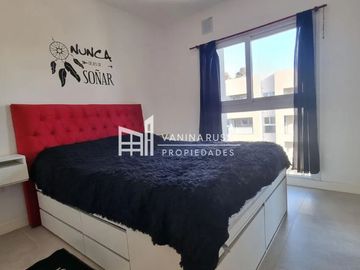 Departamento 3 ambientes con cochera en Loma Verde