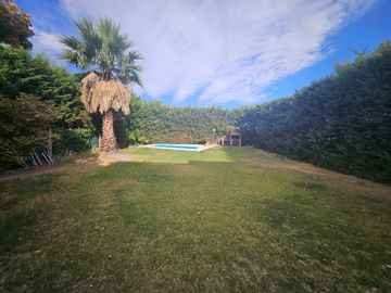 Casa en venta de 4 dormitorios c/ cochera en Luzuriaga