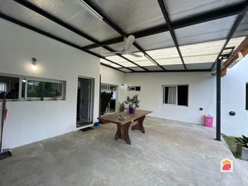 Solares de San Alfonso. Casa en venta de 2 dormitorios c/ cochera. Villa Allende