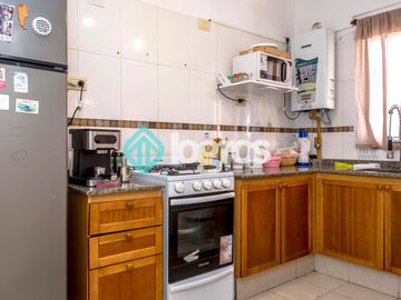 Departamento en venta de 2 dormitorios en Mitre al 1700