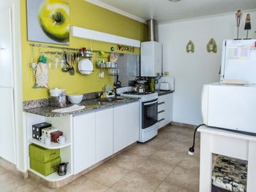 Departamento en venta de 2 dormitorios c/ cochera en La Falda