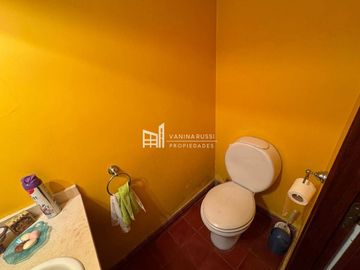 Casa en venta de 5 ambientes c/ cochera en La Barra Village