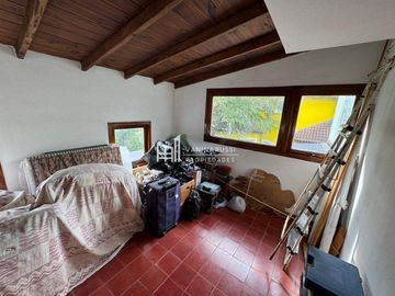 Casa en venta de 5 ambientes c/ cochera en La Barra Village