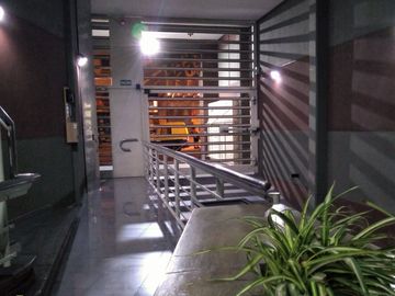 Excelente departamento en venta en microcentro