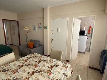 VENTA departamento 2 ambientes Centro Mar del Plata