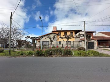 VENTA Chalet Mar del Plata 4 ambientes