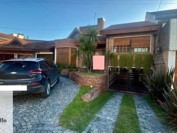 Casa 5 ambientes venta Moreno