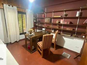 Casa 5 ambientes venta Moreno