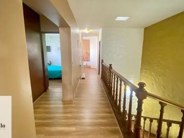 Casa 5 ambientes venta Moreno
