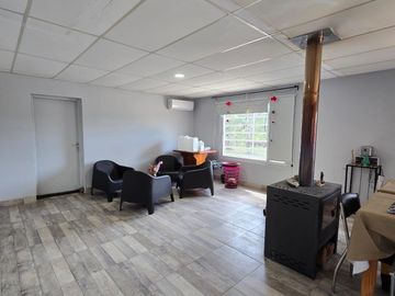 Casa en venta de 1 dormitorio c/ cochera en Las Lomitas