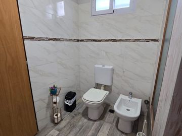 Casa en venta de 1 dormitorio c/ cochera en Las Lomitas