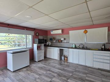 Casa en venta de 1 dormitorio c/ cochera en Las Lomitas