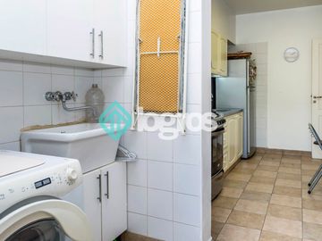 Departamento en venta de 3 dormitorios con cochera en Microcentro