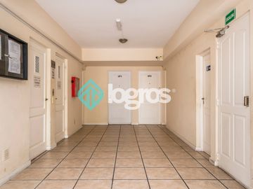Departamento en venta de 3 dormitorios con cochera en Microcentro
