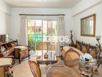 Departamento en venta de 3 dormitorios con cochera en Microcentro