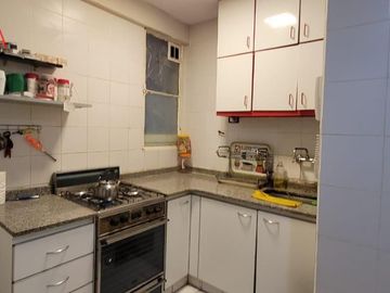 Departamento en venta de 2 dormitorios en Balvanera