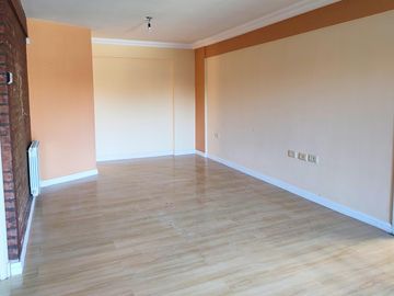 DEPTO DE CATEGORIA EN VENTA - A METROS 5TA SECCIÓN