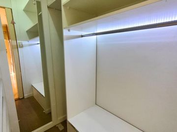 DEPTO DE CATEGORIA EN VENTA - A METROS 5TA SECCIÓN