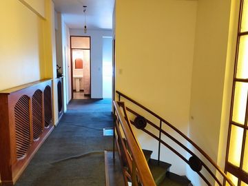 B° BOMBAL - CASA MULTIFUNCIONAL EN VENTA-4 Dormitorios-4 Baños - Ascensor- Piscina