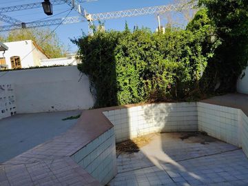 B° BOMBAL - CASA MULTIFUNCIONAL EN VENTA-4 Dormitorios-4 Baños - Ascensor- Piscina