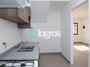 Dúplex en venta de 3 dormitorios en barrio Pereyra Rozas