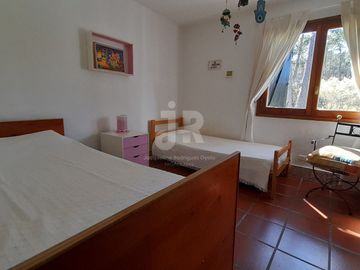 CODIGO 640 - CASA EN ALQUILER TEMPORARIO CON PILETA - GARAGE - PINAMAR