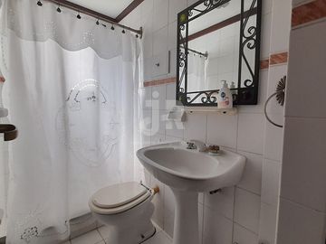 CODIGO 640 - CASA EN ALQUILER TEMPORARIO CON PILETA - GARAGE - PINAMAR