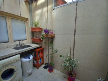 Venta. Apto Crédito !! PH de 3 Amb a la Calle. Zona Mundialista