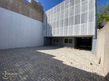 Departamento tipo duplex en venta de 1 dormitorio en Quinta sección