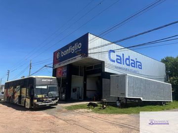 Galpón en venta de 270m2 ubicado en 9 de Julio