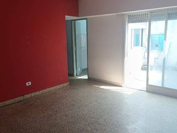 PH en venta de 2 dormitorios en Villa Soldati