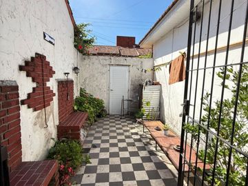 Venta Chalet Chauvin Mar del Plata 4 Ambientes c/ Garaje.