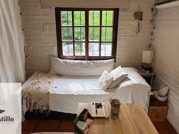 Casa 4 ambientes venta Villa udaondo