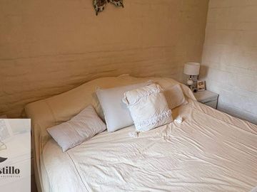 Casa 4 ambientes venta Villa udaondo