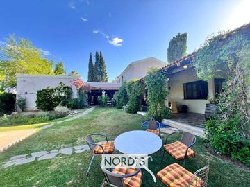 Hermoso Chalet Besares y Alzaga 4 dormitorios