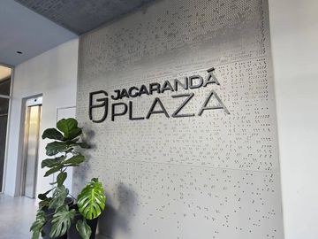 Departamento en venta de 2 dormitorios c/ cochera en Centro Norte