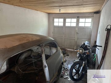 Casa en venta de 2 dormitorios c/ cochera en 9 de Julio