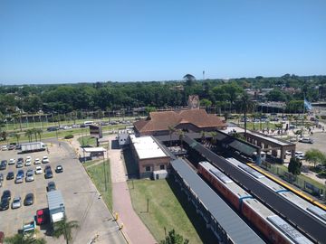 Departamento en alquiler de 3 dormitorios c/ cochera en Torres de Tigre