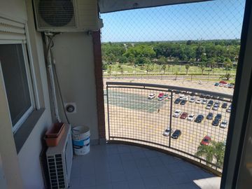 Departamento en alquiler de 3 dormitorios c/ cochera en Torres de Tigre