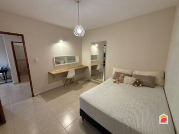 Excelente casa en venta de 3 dormitorios, pileta y gran parque en Mendiolaza