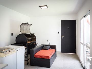 Casa en venta de 2 dormitorios c/ cochera en Otros Barrios