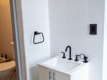 Casa en venta de 2 dormitorios c/ cochera en Otros Barrios