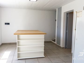 Casa en venta de 2 dormitorios c/ cochera en Otros Barrios