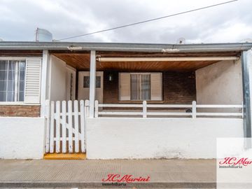 Departamento en venta de 2 dormitorios c/ cochera en San Cayetano