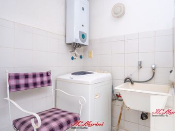 Departamento en venta de 2 dormitorios c/ cochera en San Cayetano