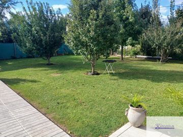 Casa quinta en venta de 2700m2 ubicado en 9 de Julio