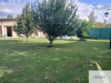 Casa quinta en venta de 2700m2 ubicado en 9 de Julio