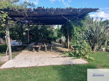 Casa quinta en venta de 2700m2 ubicado en 9 de Julio