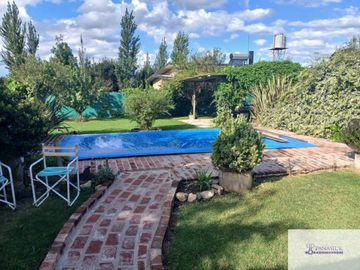 Casa quinta en venta de 2700m2 ubicado en 9 de Julio